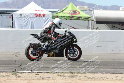 media/Oct-05-2025-CVMA (Sun) [[beeef4f201]]/Race 12- Formula 40 MW and LW/